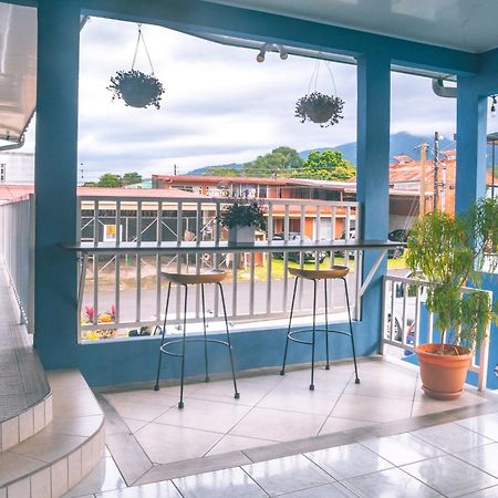 Hotel Alicia La Fortuna 外观 照片