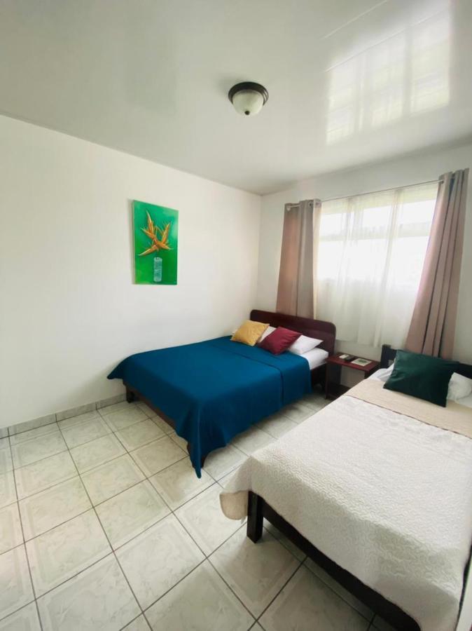 Hotel Alicia La Fortuna 外观 照片