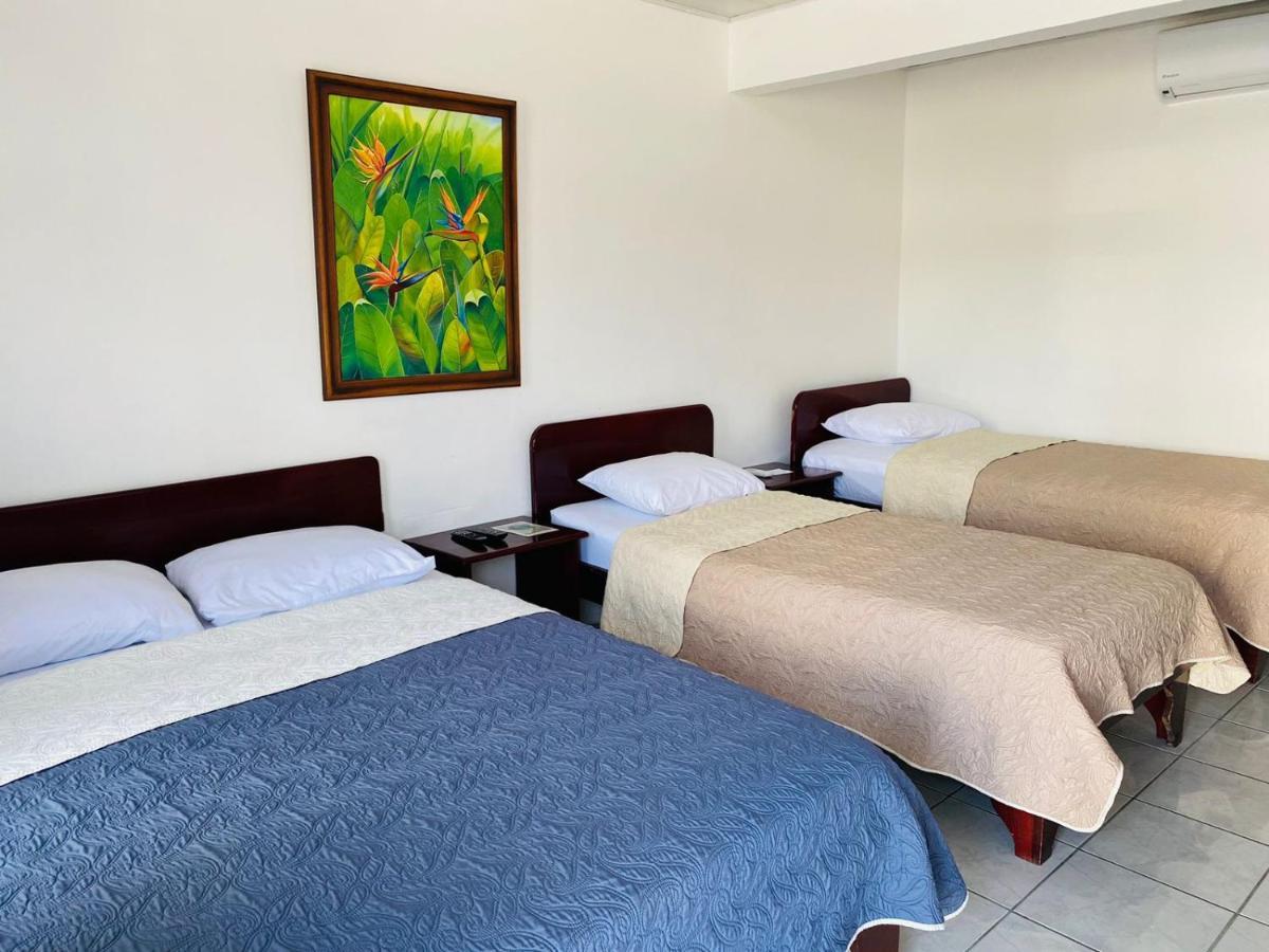 Hotel Alicia La Fortuna 外观 照片
